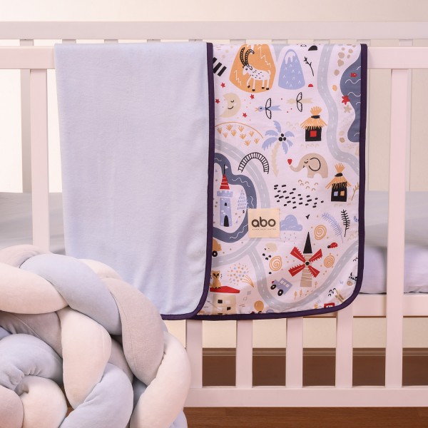 Abo Βελουτέ κουβέρτα αγκαλιάς 90*90 Boy on Adventure (2583-530) Abo Βελουτέ κουβέρτα αγκαλιάς 90*90 Boy on Adventure (2583-530)